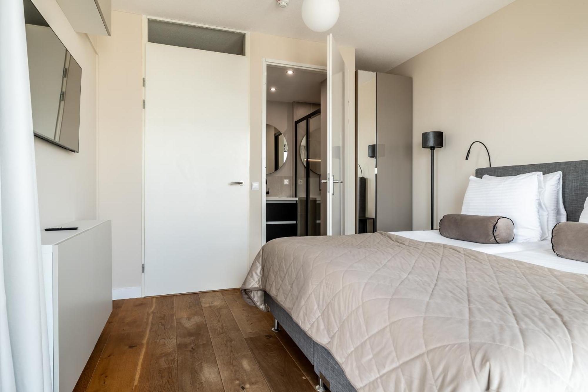 Bizstay Harbour I Scheveningen Apartments L'Aia Esterno foto