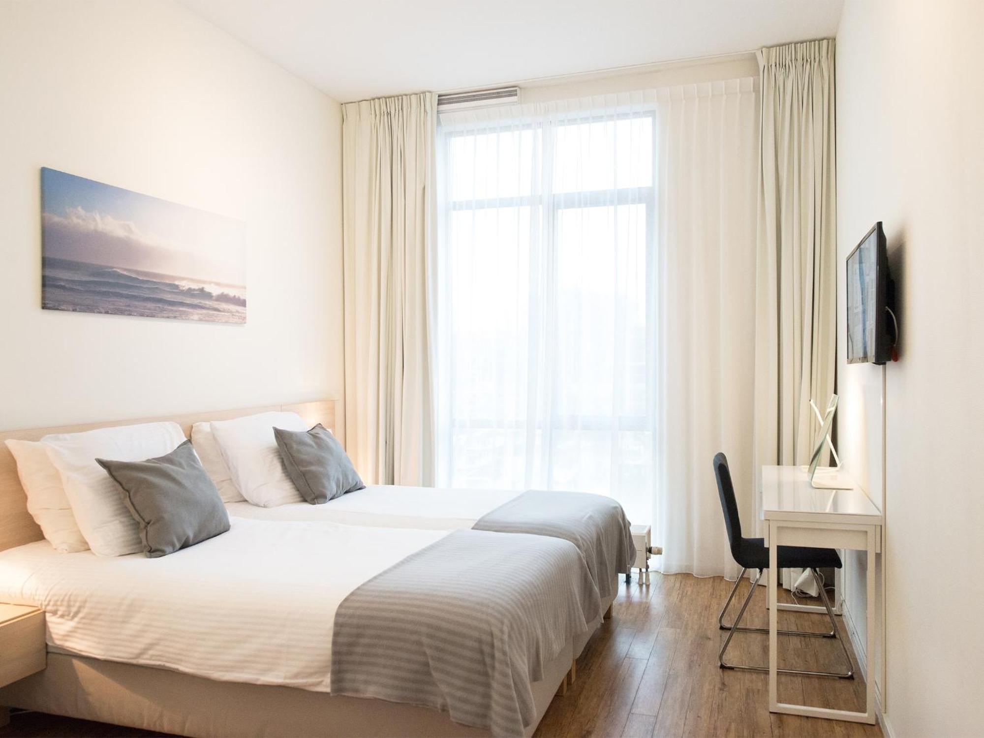 Bizstay Harbour I Scheveningen Apartments L'Aia Esterno foto