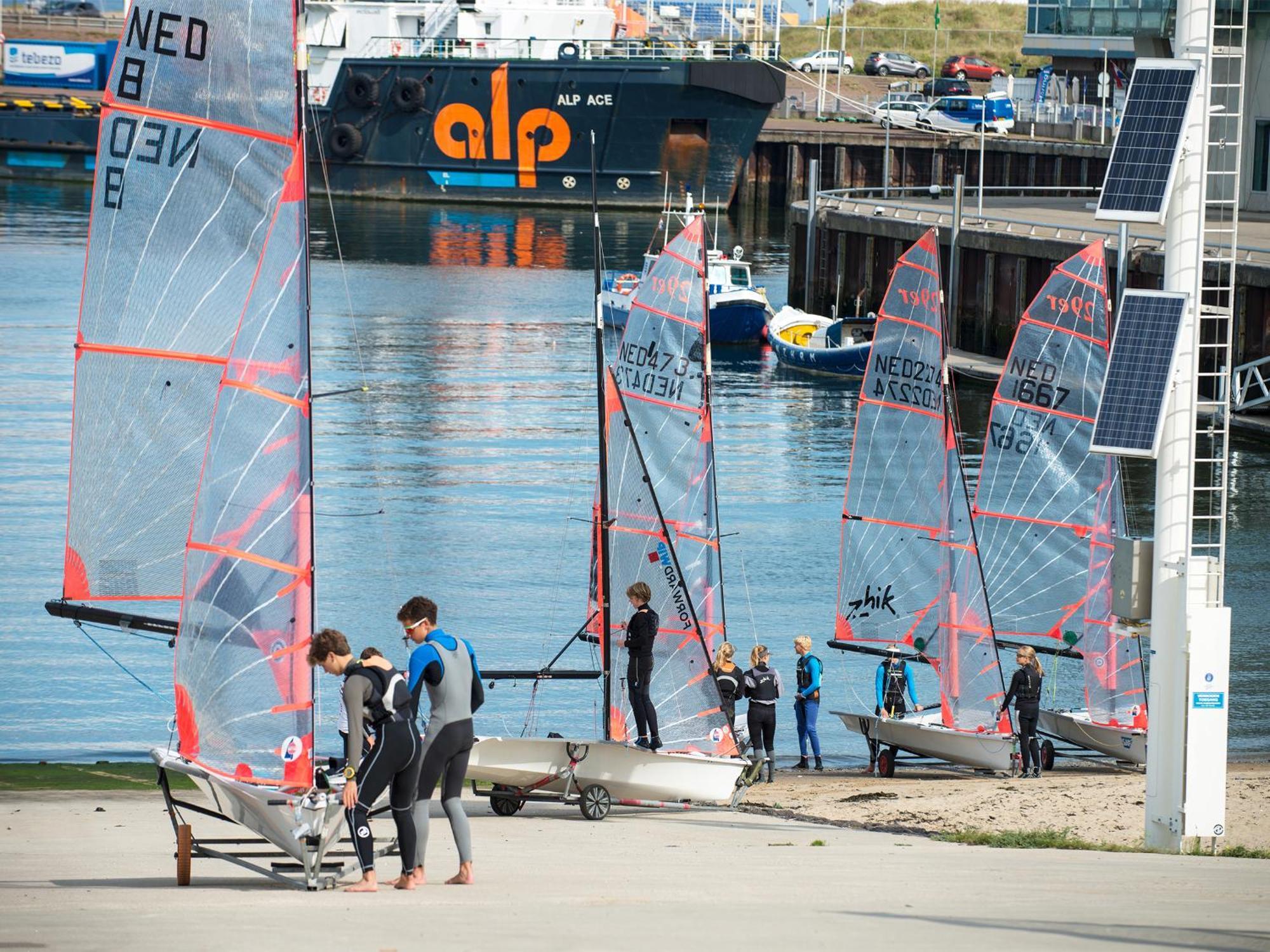 Bizstay Harbour I Scheveningen Apartments L'Aia Esterno foto